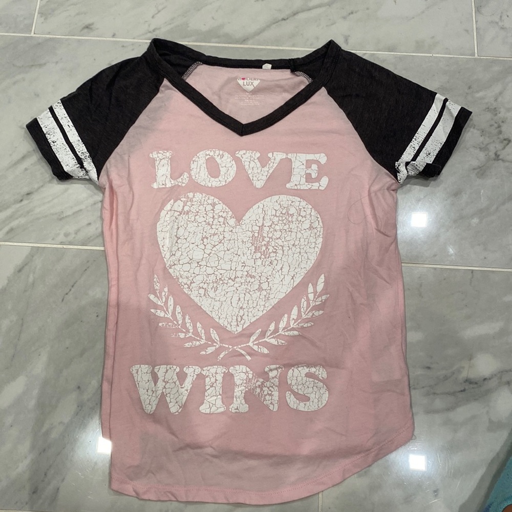 Modern Lux pink short sleeve tee